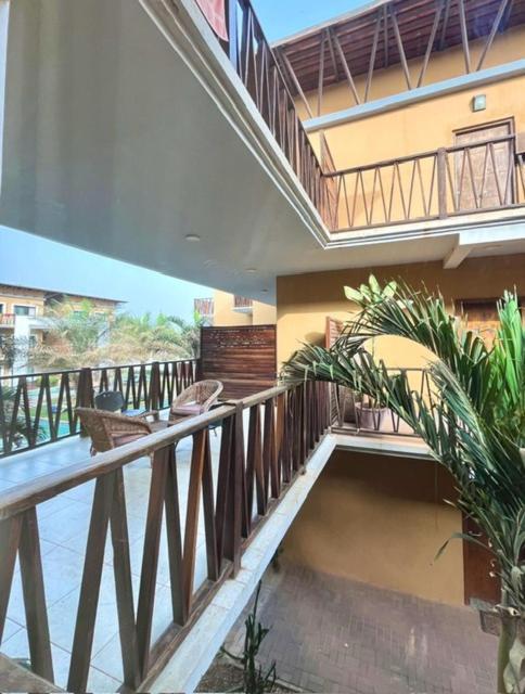 Forest View Luxury Apartment In 3Mins Walk To Beach Pool View Wifi Kololi Extérieur photo